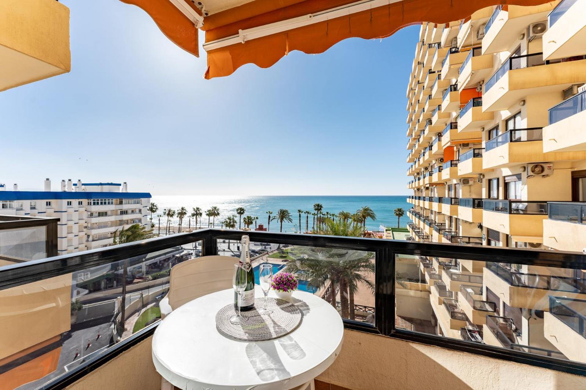 Malagasuite New Aloha Playa Benalmádena Εξωτερικό φωτογραφία